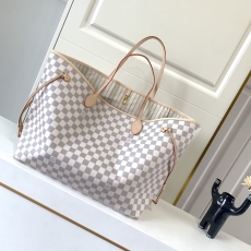 Louis Vuitton Shopping Bags